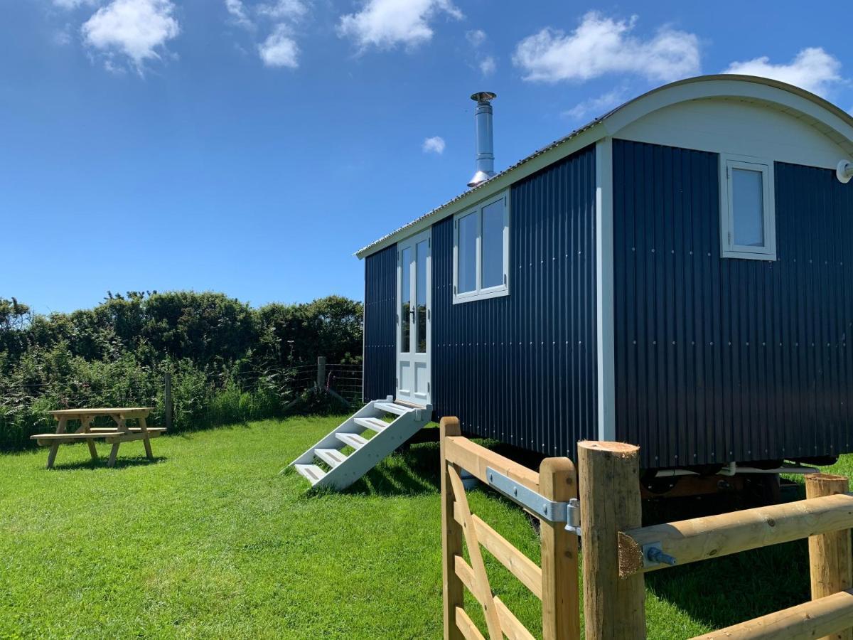 Ewe With A View Sea View Shepherds Huts Breage Exterior foto
